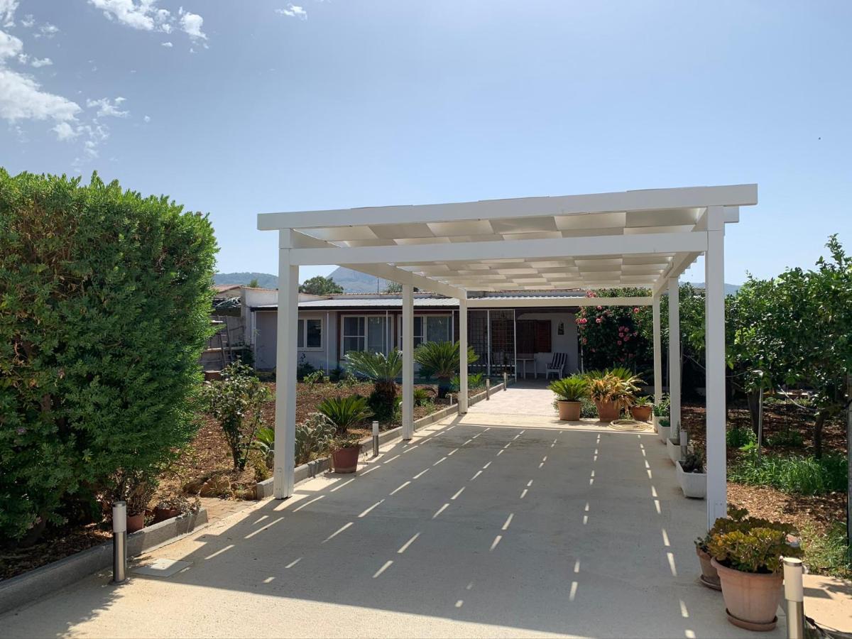 Casa Vacanza Villa Giovanna Valderice Exterior foto